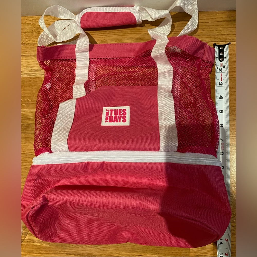 NEW T-mobile mesh tote + cooler bag on bottom